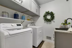 16 Fox Run Ln, Salem, NH 03079 - Photo 26