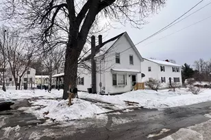 38 Belair St, Manchester, NH 03103 - Photo 4