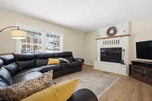 2 Doncaster Dr, Nashua, NH 03062 - Photo 12