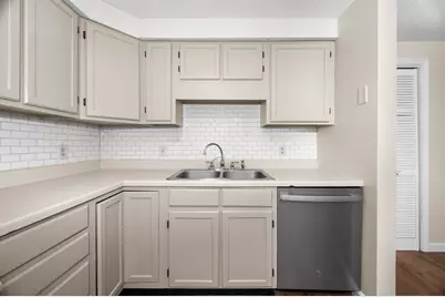 50 Brookside Drive #A7, Exeter, NH 03833 - Photo 4