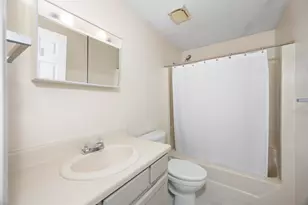 50 Brookside Dr, Exeter, NH 03833 - Photo 20
