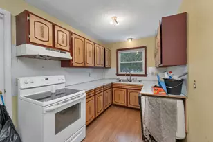 30 South St, Laconia, NH 03246 - Photo 10