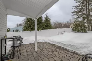 169 Central St, Hudson, NH 03051 - Photo 30