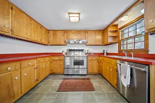 64 Lake St, Salem, NH 03079 - Photo 14