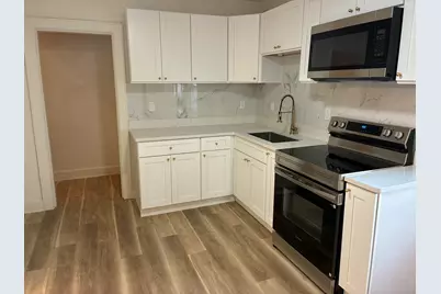 346 Lake Avenue, Manchester, NH 03103 - Photo 4