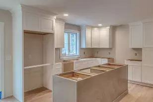 23 Bessie Leavitt Ln, New Boston, NH 03070 - Photo 10