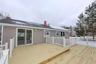 20 Nightingale Rd, Nashua, NH 03062 - Photo 4