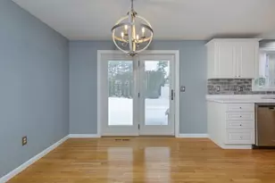 9 Westchester Ct, Hudson, NH 03051 - Photo 12