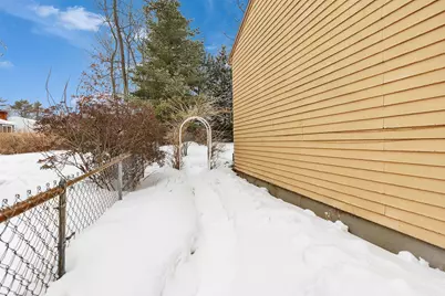 23 Estate Drive, Manchester, NH 03104 - Photo 50