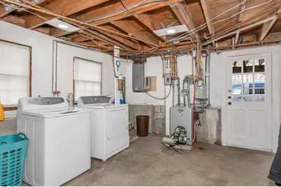 54 Hampstead Road, Sandown, NH 03873 - Photo 32