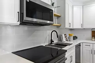 189 Coburn Woods Dr, Nashua, NH 03063 - Photo 6