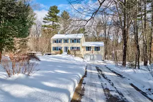 12 Shelly Dr, Pelham, NH 03076 - Photo 4