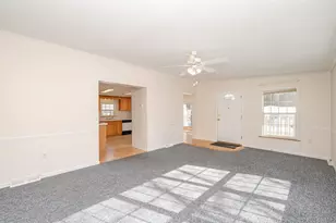 153 Eagle Dr, Rochester, NH 03868 - Photo 14
