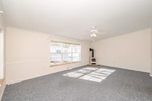 153 Eagle Dr, Rochester, NH 03868 - Photo 24