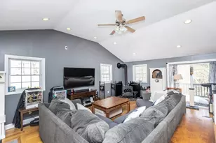 10 Richard Ct, Raymond, NH 03077 - Photo 14