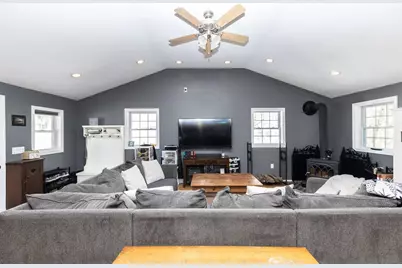 10 Richard Court, Raymond, NH 03077 - Photo 10