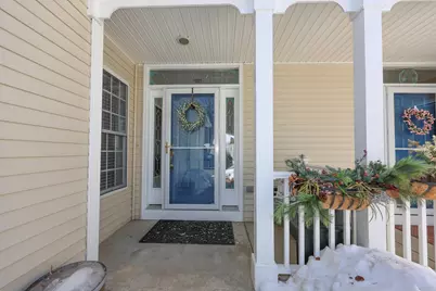 34 Mammoth Road #Unit 27, Hooksett, NH 03106 - Photo 1