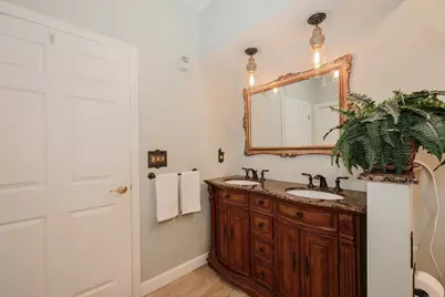 34 Mammoth Road #Unit 27, Hooksett, NH 03106 - Photo 40