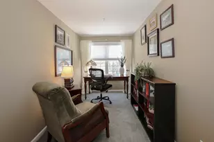 34 Mammoth Rd, Hooksett, NH 03106 - Photo 34