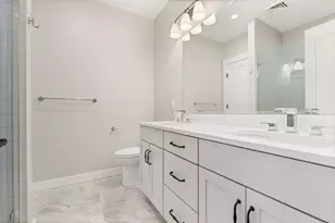 24 Little Bay Dr, Dover, NH 03820 - Photo 1