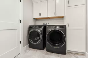 24 Little Bay Dr, Dover, NH 03820 - Photo 14