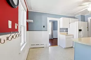 29 Elkins St, Franklin, NH 03235 - Photo 4