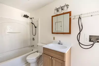 326 Lake Avenue, Manchester, NH 03103 - Photo 16