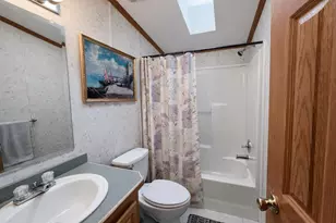 70 Bluebird Ln, Lyndon, VT 05851 - Photo 14