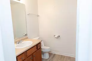 27 Bowes Cir, Hudson, NH 03051 - Photo 20