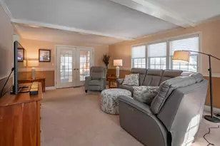 8 Collier Ct, Nashua, NH 03062 - Photo 12