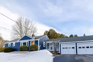 22 Indian Ridge Rd, Hopkinton, NH 03229 - Photo 2