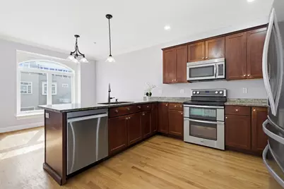 107 Riverwalk Way, Manchester, NH 03101 - Photo 18