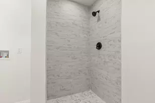 26 Moffat St, Portsmouth, NH 03801 - Photo 24