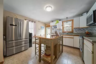 52 Windham Depot Rd, Derry, NH 03038 - Photo 8