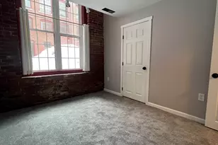 470 Silver St, Manchester, NH 03103 - Photo 6