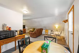 636 Meridan Hill Rd, Columbia, NH 03576 - Photo 36