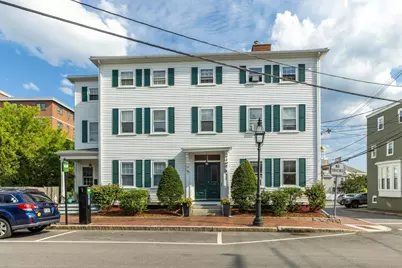 110 Court Street #4, Portsmouth, NH 03801 - Photo 4