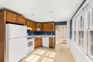 110 Court St, Portsmouth, NH 03801 - Photo 16