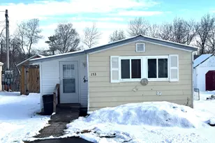 153 Leavitt Rd, Pittsfield, NH 03263 - Photo 1