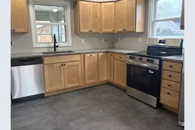 8 Belmont Ave Extension, Rutland City, VT 05701 - Photo 2