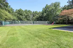 11 Strawberry Bank Rd, Nashua, NH 03062 - Photo 16