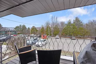 11 Strawberry Bank Rd, Nashua, NH 03062 - Photo 12