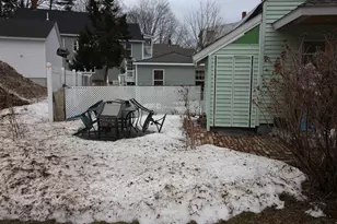 8 Central St, Pembroke, NH 03275 - Photo 26