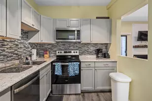 59 Treetop Cir, Laconia, NH 03246 - Photo 4