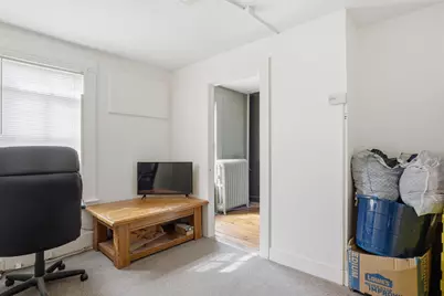 88 Pleasant Street, Claremont, NH 03743 - Photo 10