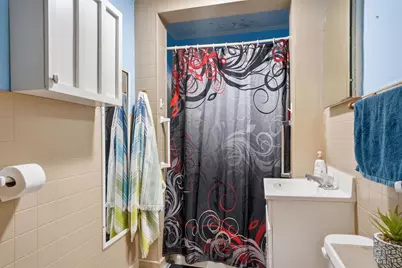 88 Pleasant Street, Claremont, NH 03743 - Photo 20