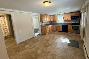 77 Monadnock Hwy, Swanzey, NH 03446 - Photo 4