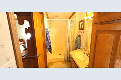 32 Pine Street, Hinsdale, NH 04451 - Photo 12