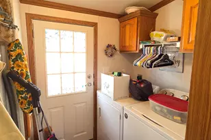 32 Pine St, Hinsdale, NH 04451 - Photo 12