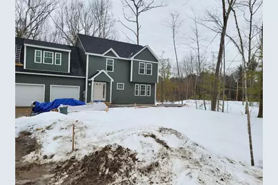 5 Blaisdell Court, Raymond, NH 03077 - Photo 2